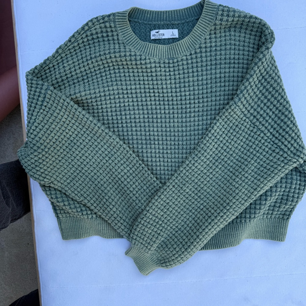 Previously owned Hollister sweater
